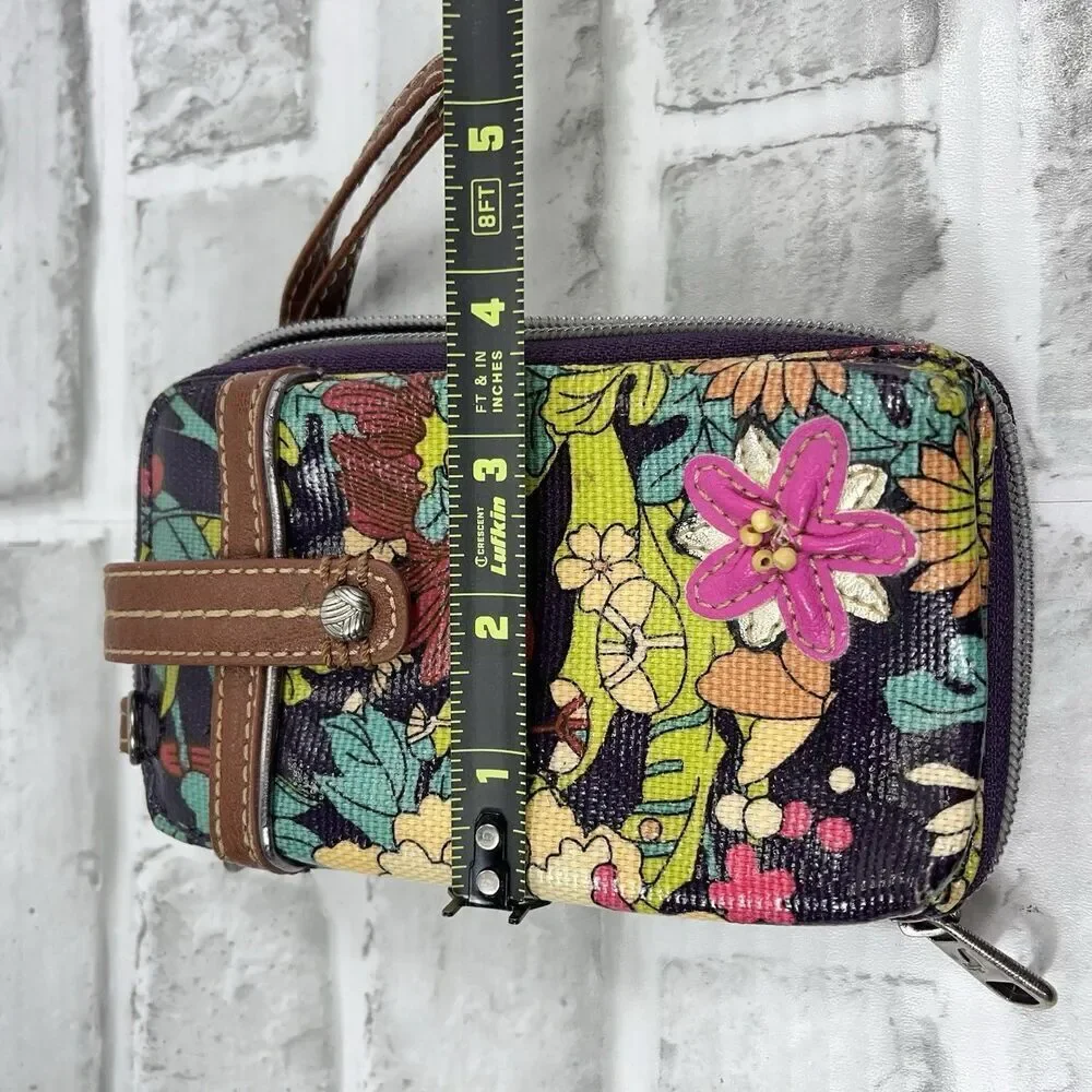 Sakroots Artist Circle Colorful Peace Flower Power Wallet Smartphone Bag